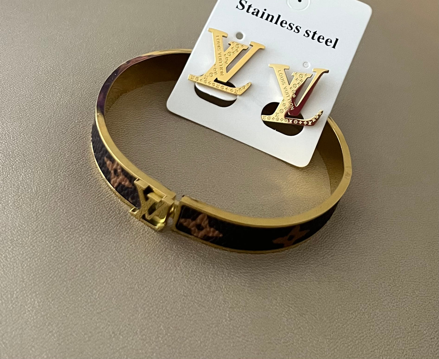 LV Bangle